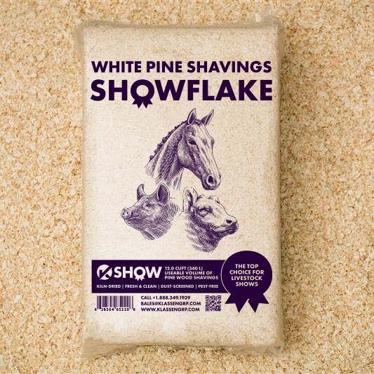 Showflake White Pine Shavings, 12 cu. ft.